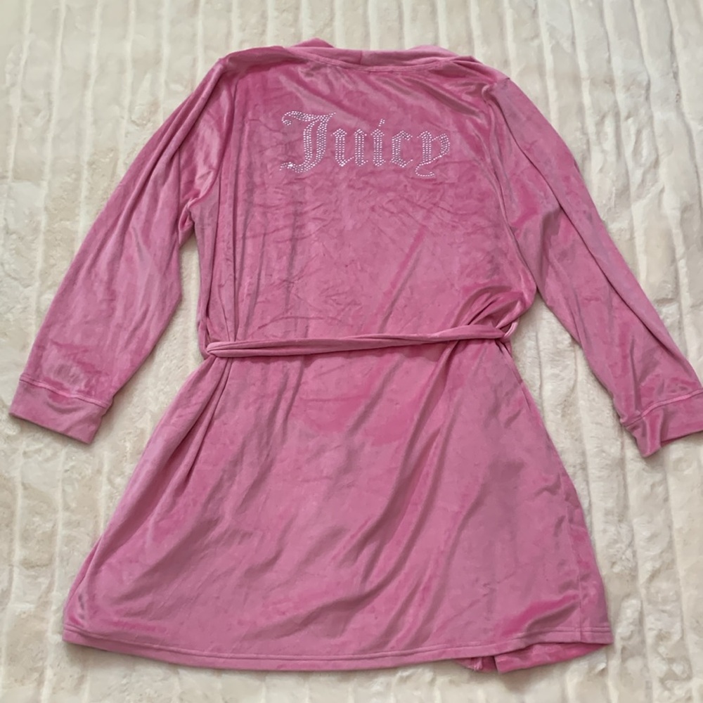 Juicy Couture Robe - Picture 3 of 5